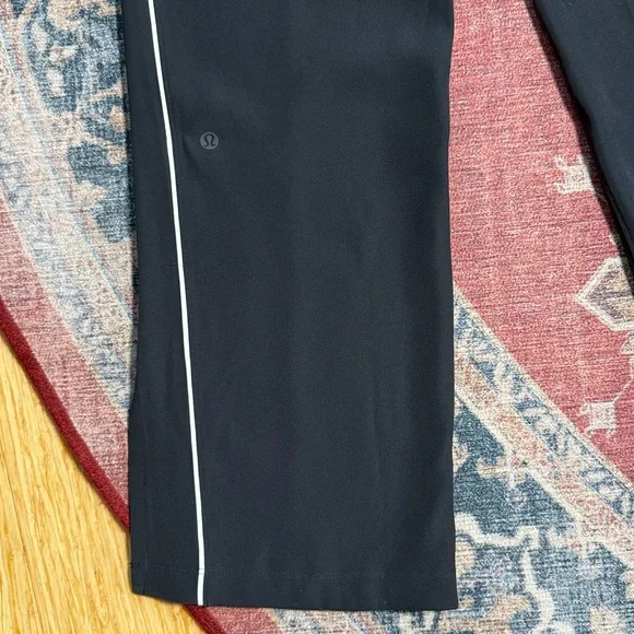 LULULEMON On the Right Track Pant Size 6 - Picture 10 of 14